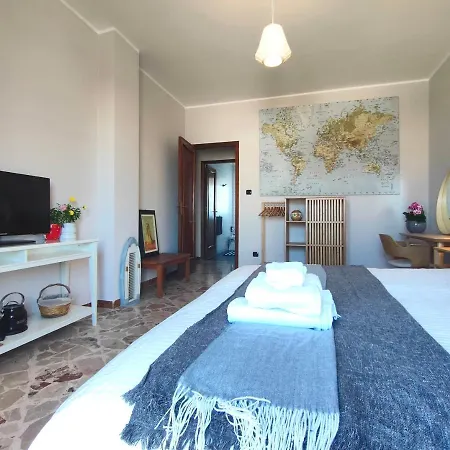 Alloggio in famiglia L'attico - Stanza Privata Con Bagno - Teatro Greco Siracusa