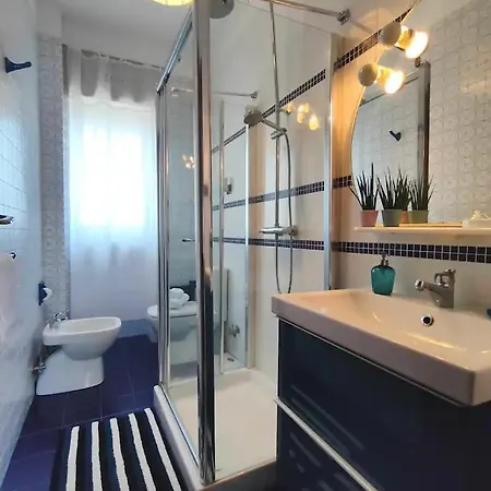 Alloggio in famiglia L'attico - Stanza Privata Con Bagno - Teatro Greco Siracusa