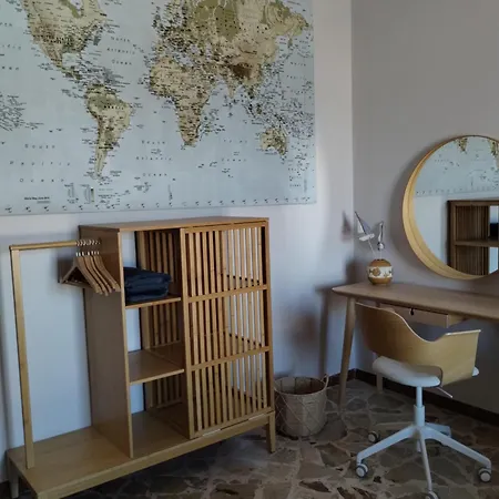 Alloggio in famiglia L'attico - Stanza Privata Con Bagno - Teatro Greco Siracusa Syracuse
